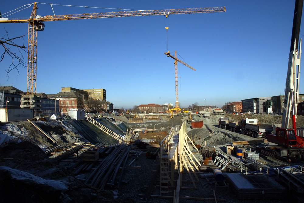 Underveis: Byggefase 1 (2002 - 2006) omfattet følgende delprosjek: Laboratoriesenter, Nevrosenter, Pasienthotell, Kvinne-barnsenter, Forsyningssenter og teknisk infrastruktur.  Foto: Gorm Kallestad \/ SCANPIX Underveis: Byggefase 1 (2002 - 2006) omfattet følgende delprosjekt: Laboratoriesenter, Nevrosenter, Pasienthotell, Kvinne-barnsenter, Forsyningssenter og teknisk infrastruktur.  Foto: Gorm Kallestad \/ SCANPIX