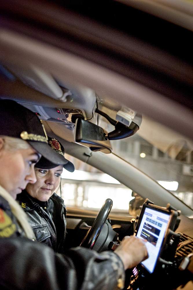 Siri Kristin Løndal og Ewa Welle. Siri Kristin Løndal og Ewa Welle.